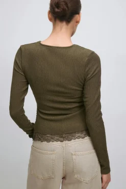 Asymmetric lace detail top