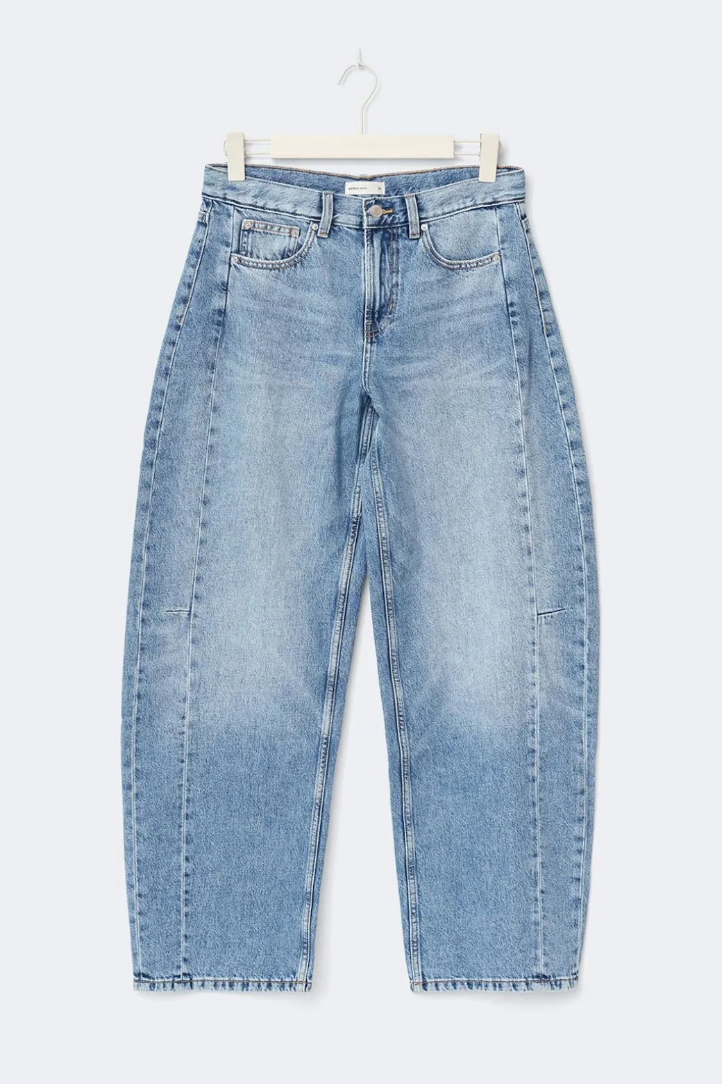 Balloon jeans
