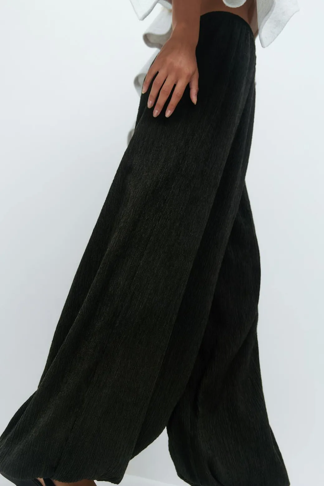 Balloon trousers