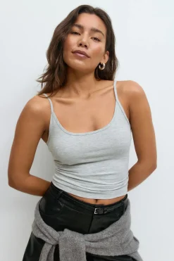 Basic strap singlet