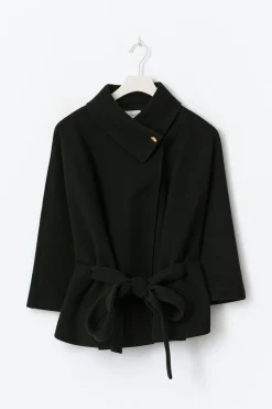 14+ belted cape