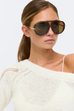 Bold aviator sunglasses