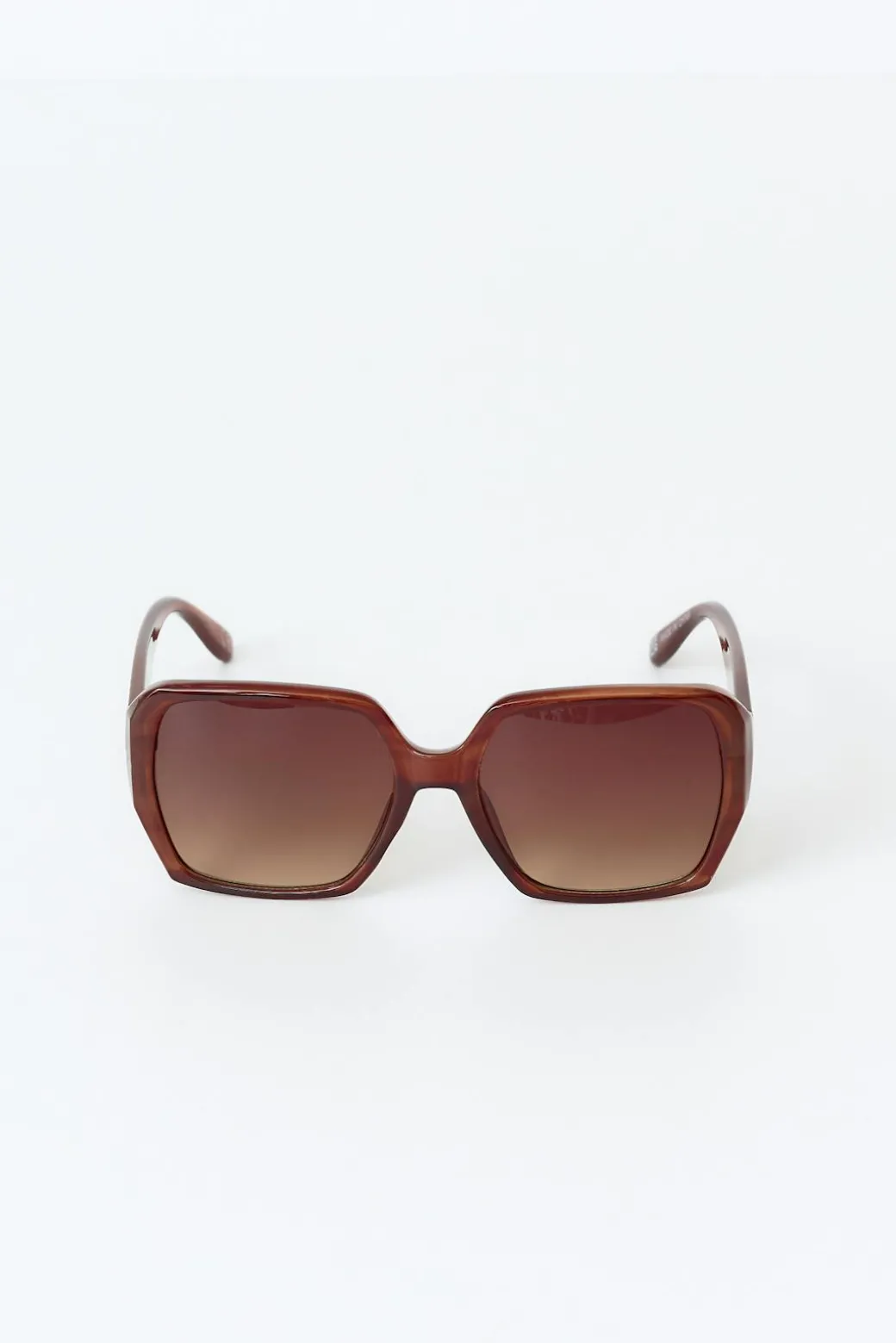 Bold retro square sunglasses