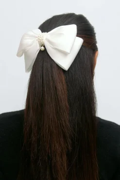 Bow hair clip