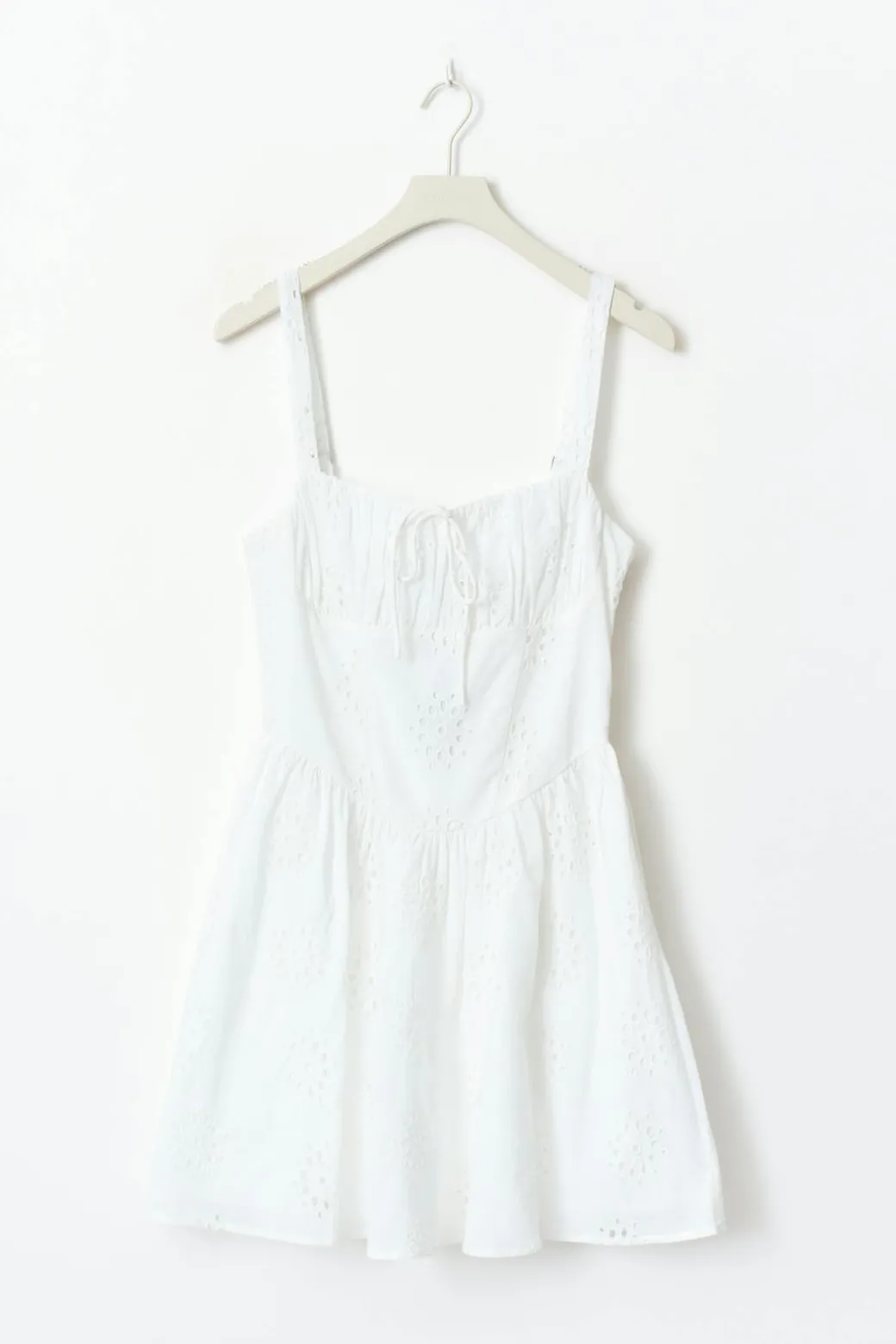 Broderie anglais dress