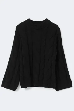 Chunky knitted cable sweater