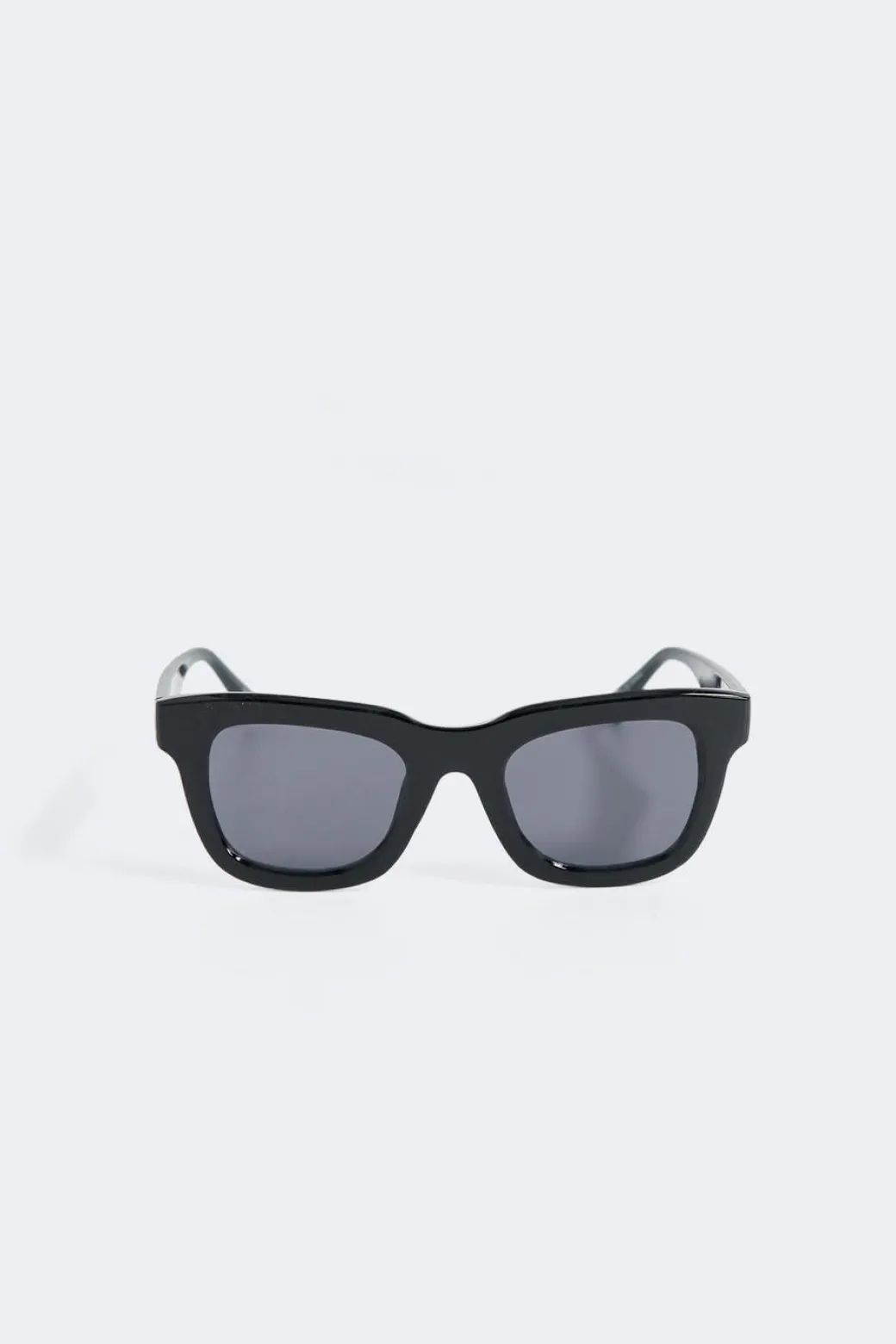 classic chunky sunglasses