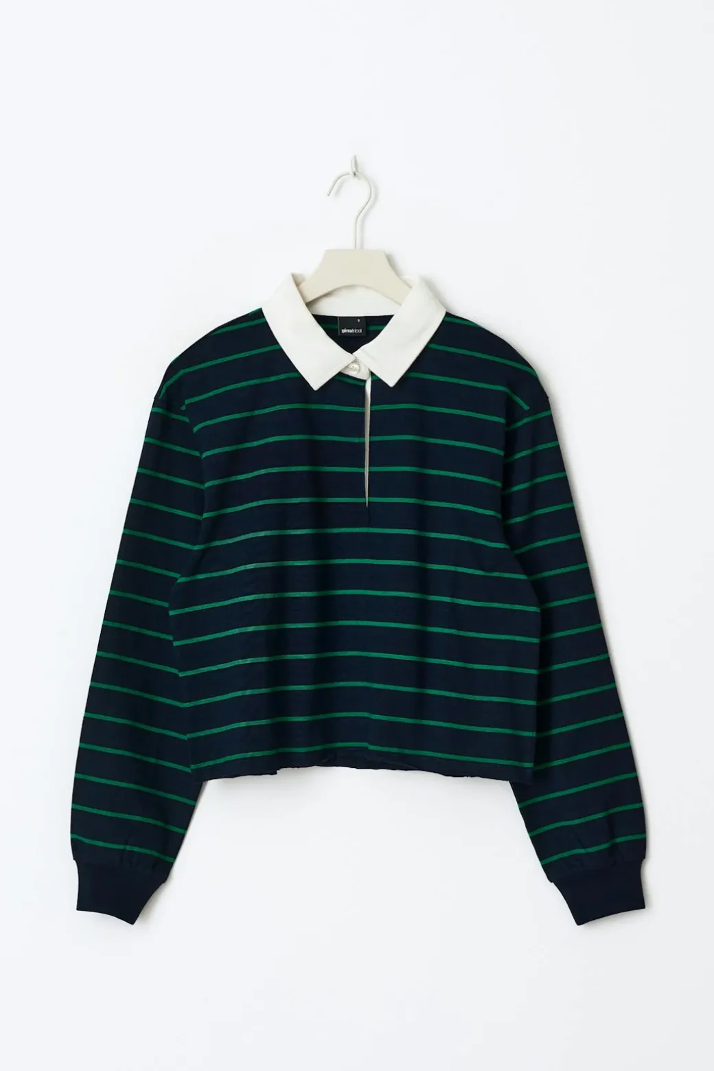 Collar top