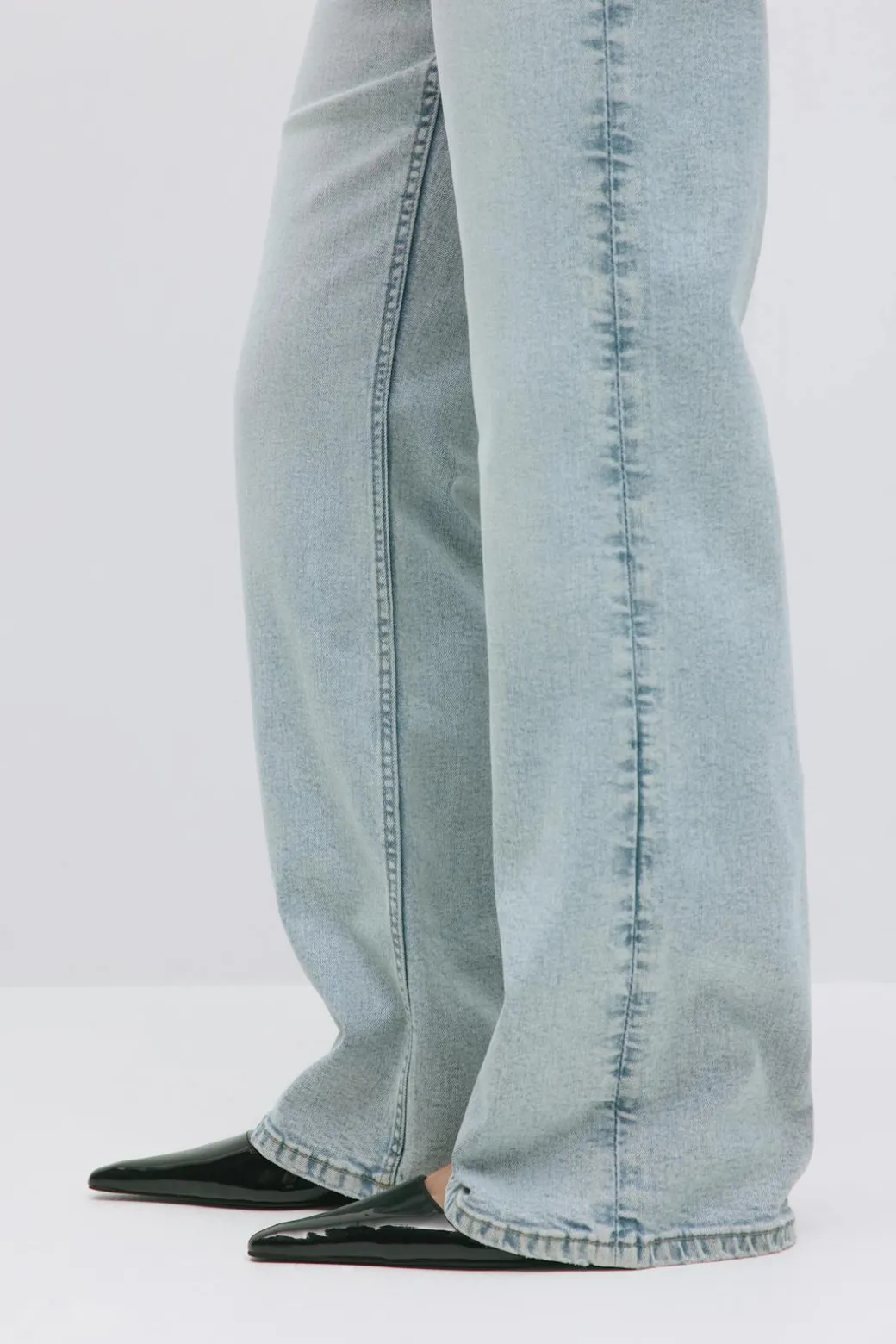 Comfy wide jeans