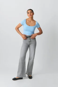Comfy wide jeans
