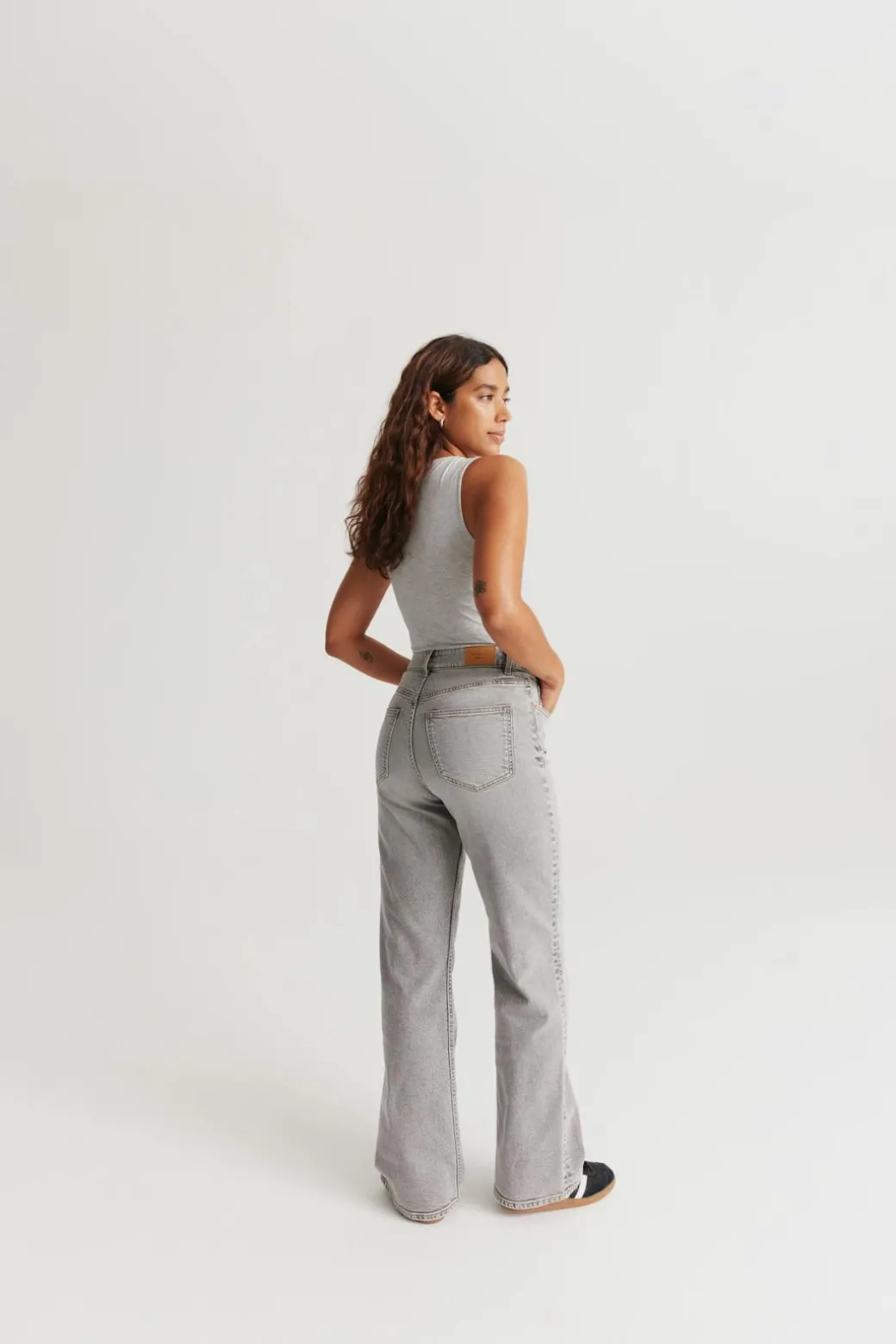 Comfy wide jeans
