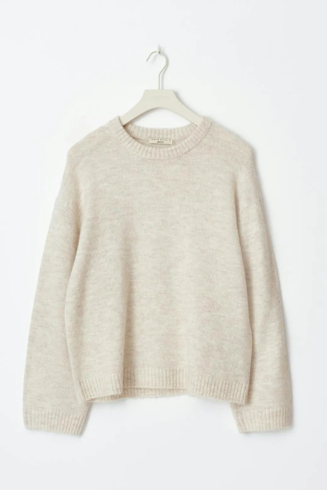Crew neck knitted sweater