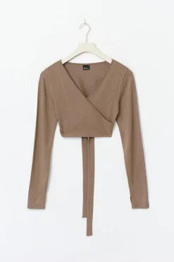 Cropped yoga wrap cardigan