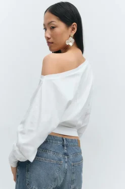 Cuff detail top