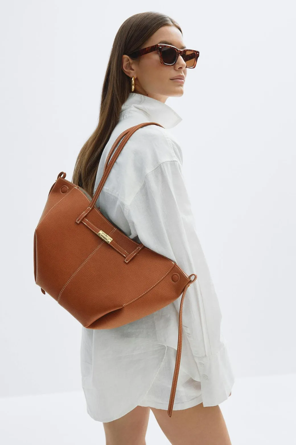 Detail midi bag