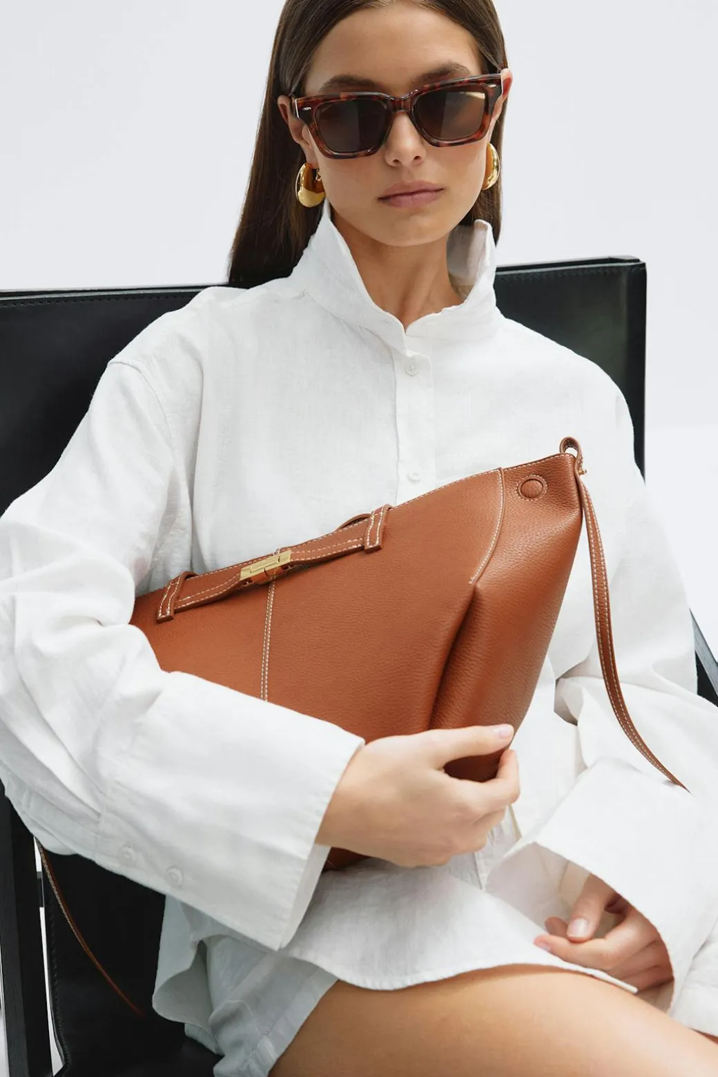 Detail midi bag