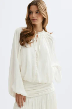 Drapy top