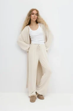 Drawstring wide trousers