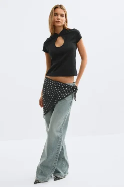 Embroidery hip scarf