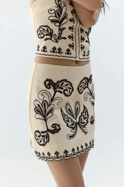 Embroidery skirt