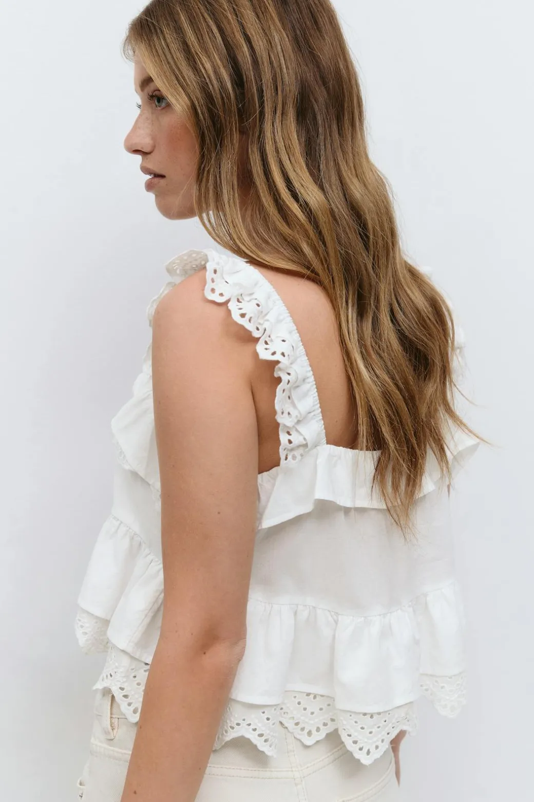 Frill top