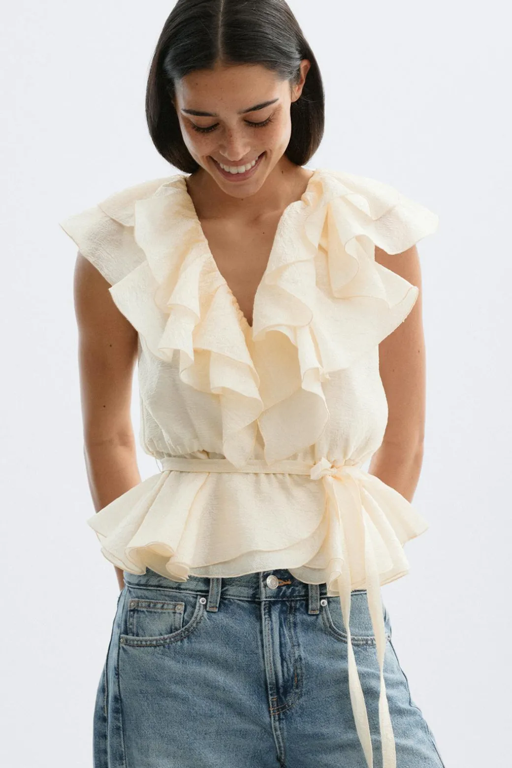 Frill top
