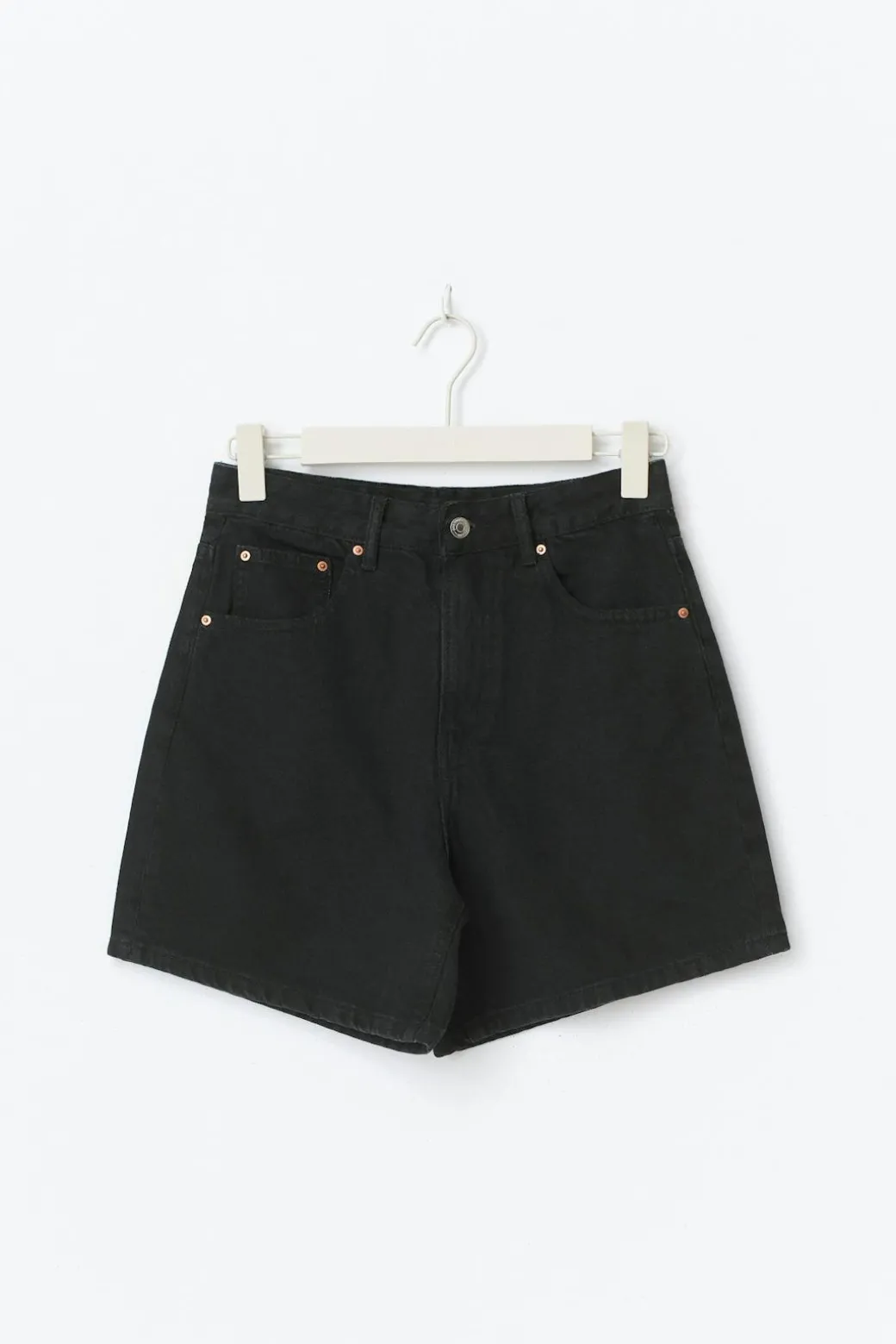 High waist denim shorts