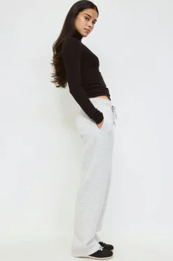Iconic sweatpants