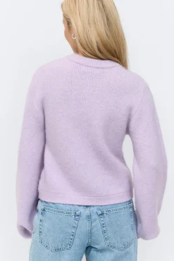 Knitted cardigan