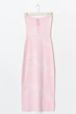 Knitted flower jacquard dress