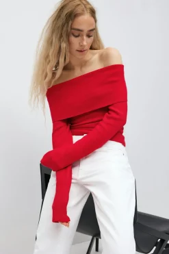 Knitted off shoulder top