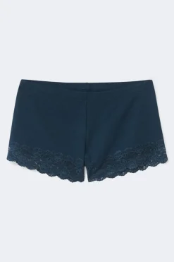 14+ lace detail shorts
