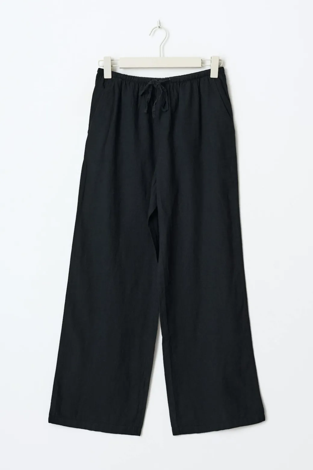 linen blend trousers