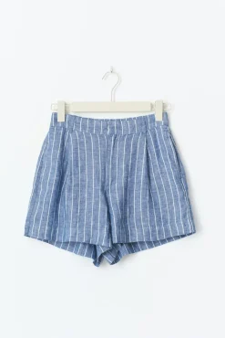 Linen shorts