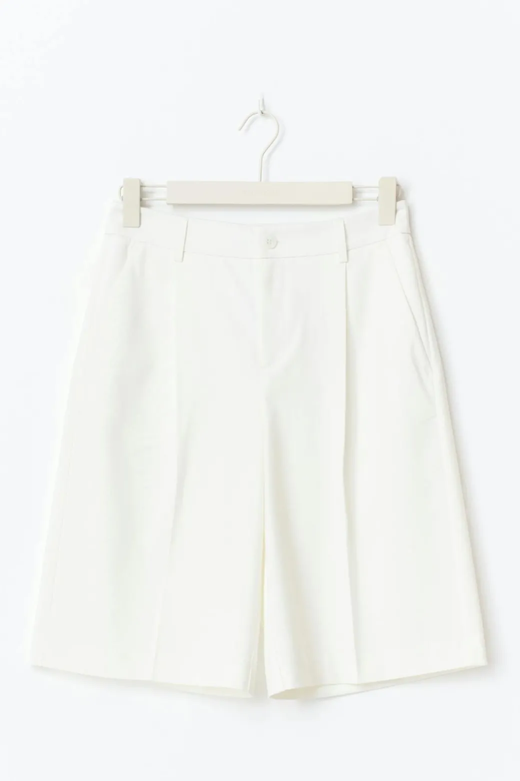 Long bermuda shorts