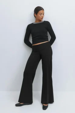 Low waist trousers