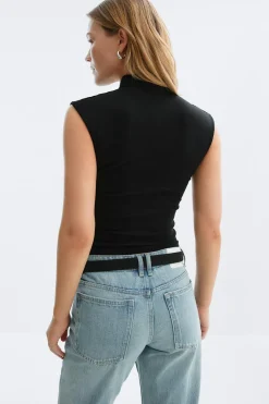 Mandarin collar button top