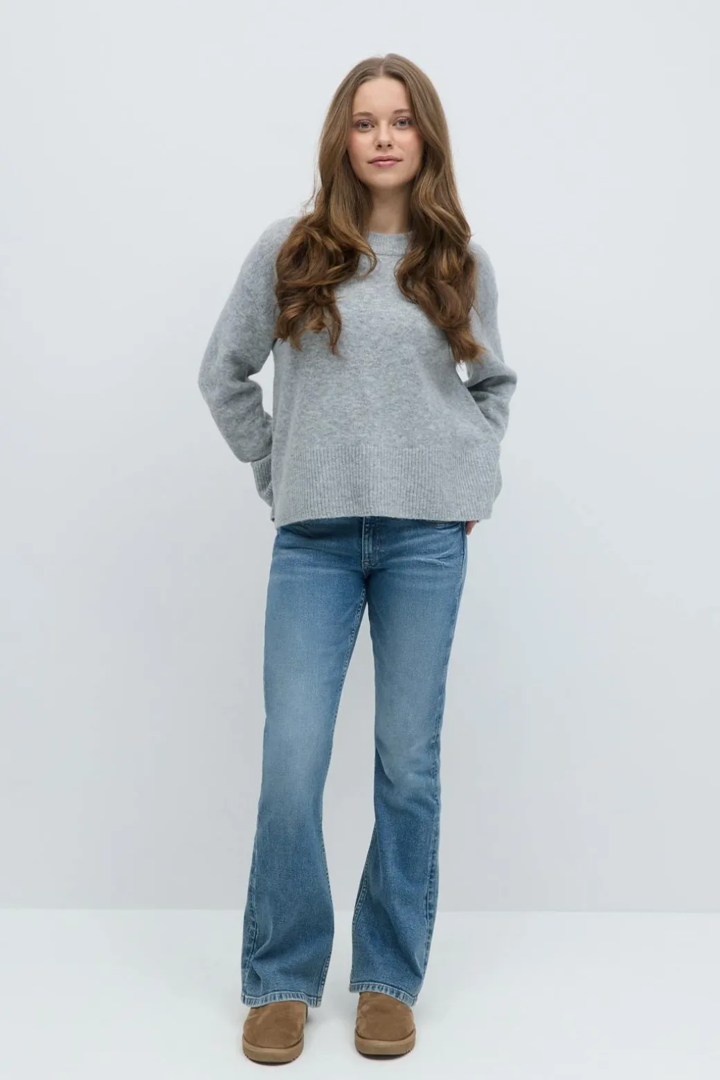 mid bootcut jeans