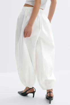 Mid waist balloon trousers