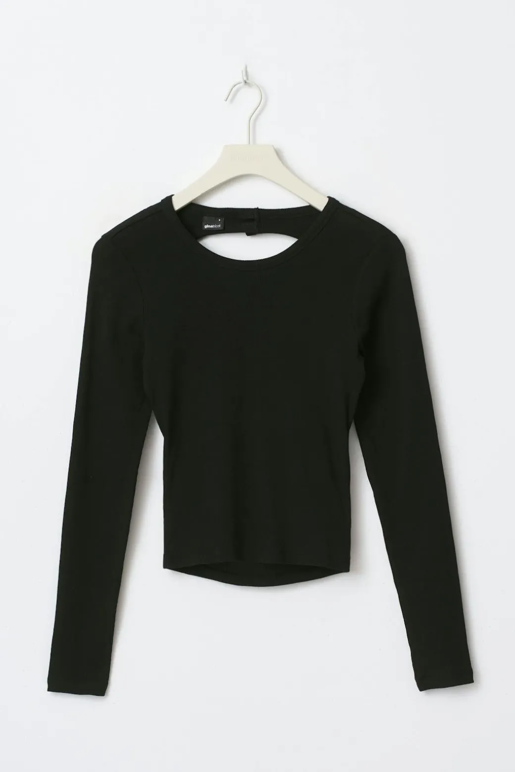 Open back top