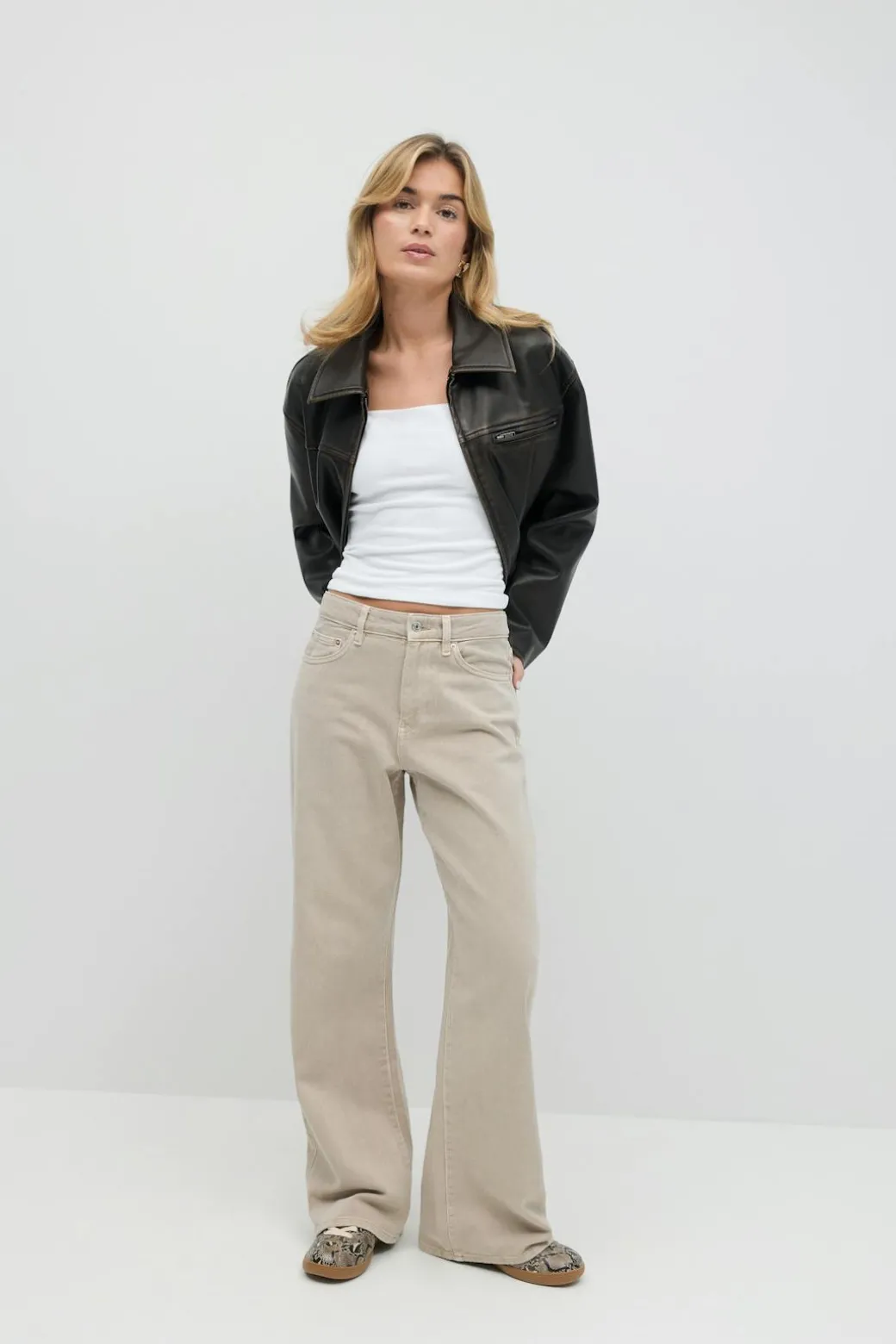 Perfect wide jeans