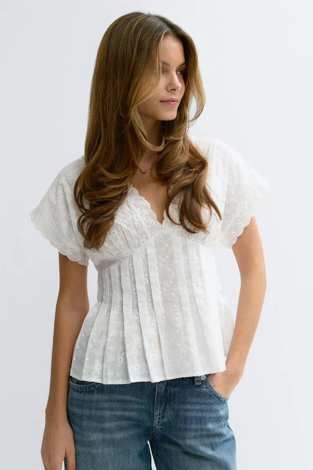 Pleated top