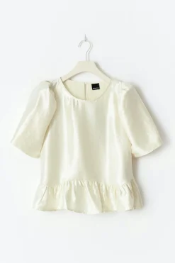 Puff sleeve blouse