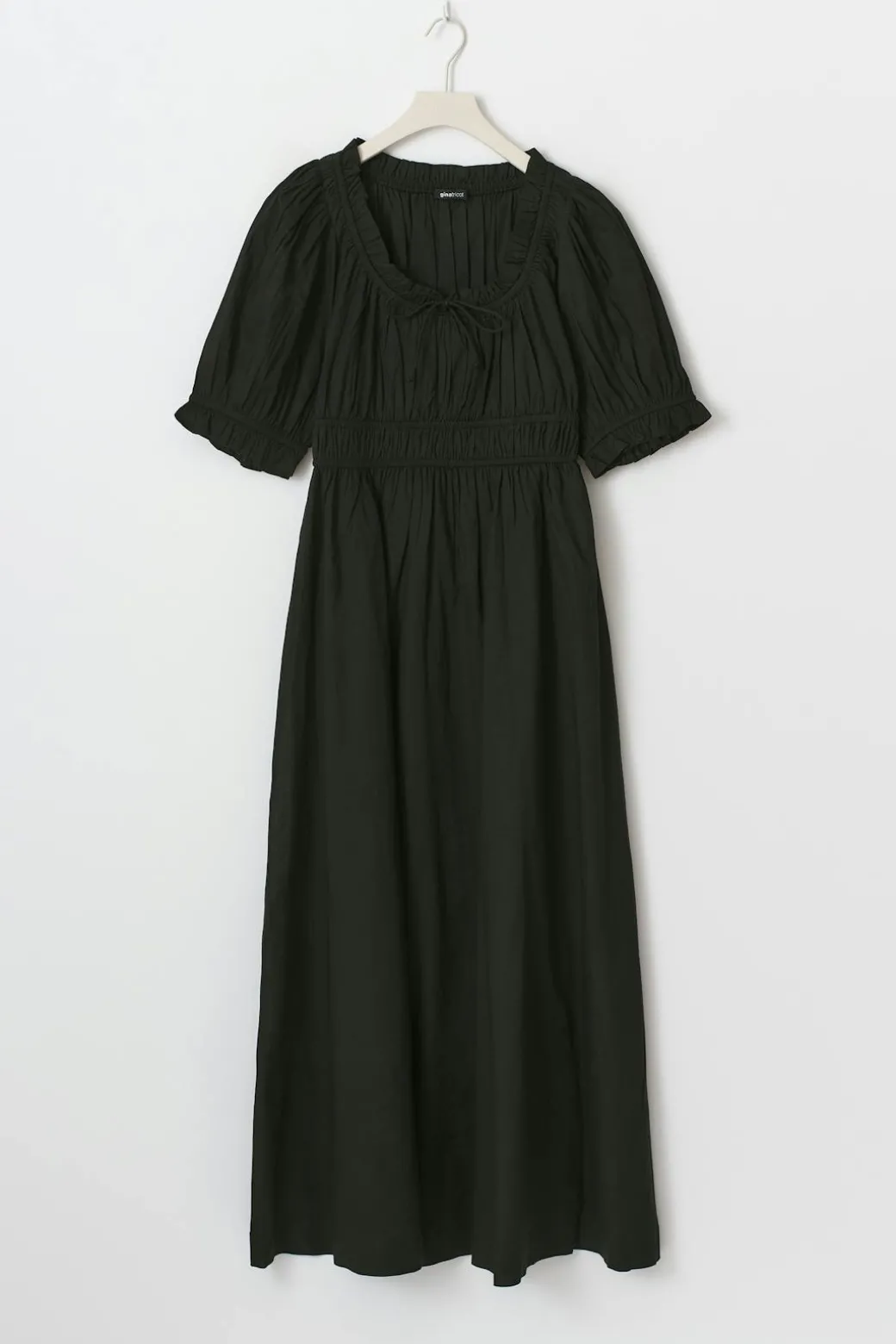 Puff sleeve dress