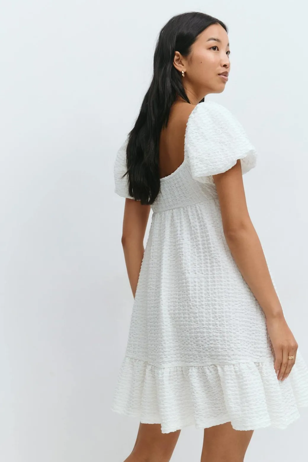 Puff sleeve dress