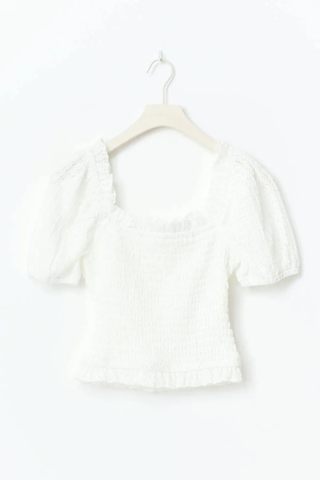 Puff sleeve frill top