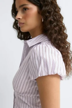 Puff sleeve shirt