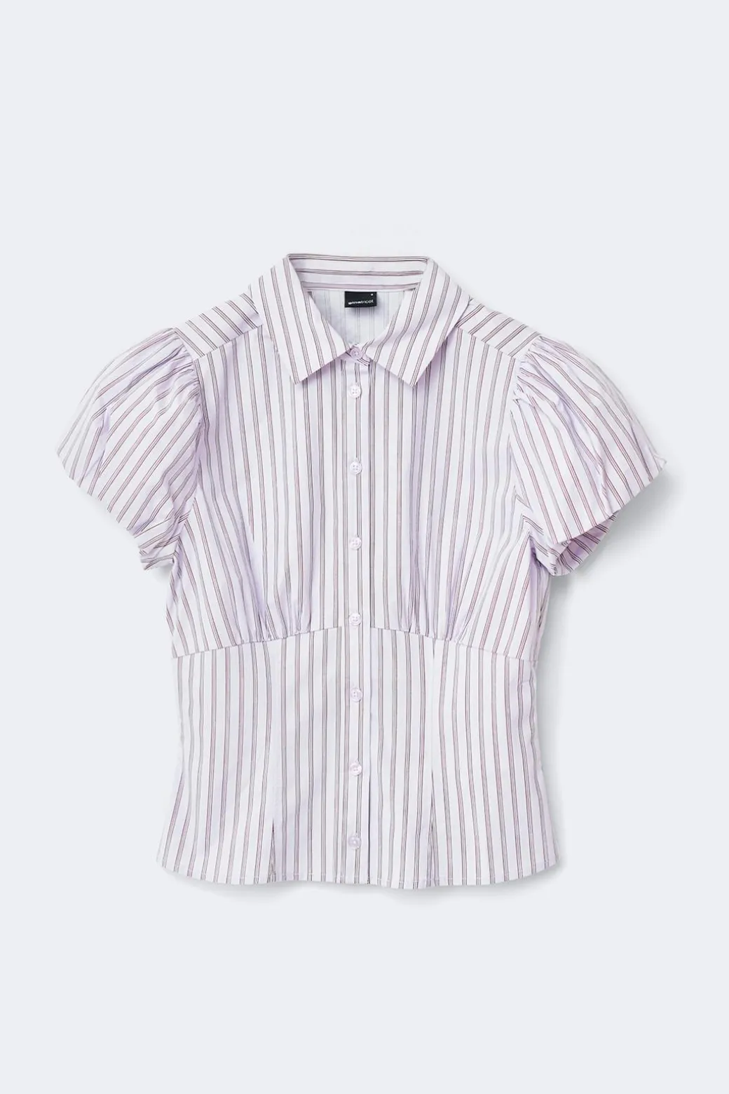 Puff sleeve shirt