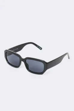 Rectangular sunglasses