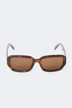 Rectangular sunglasses